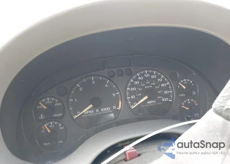 2002 Chevrolet Blazer из США, поврежденный, VIN 1GNDT13W42K137102